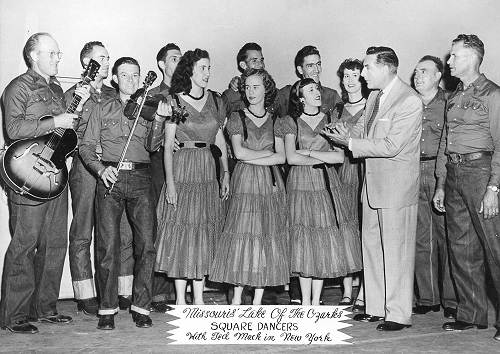 24 Lake Ozarks Square Dance Team