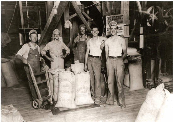  L-R:  Homer Lee Wright, Tolliver Lawson, Wayne Hawken, Bill Hall, Bamber H. Wright 