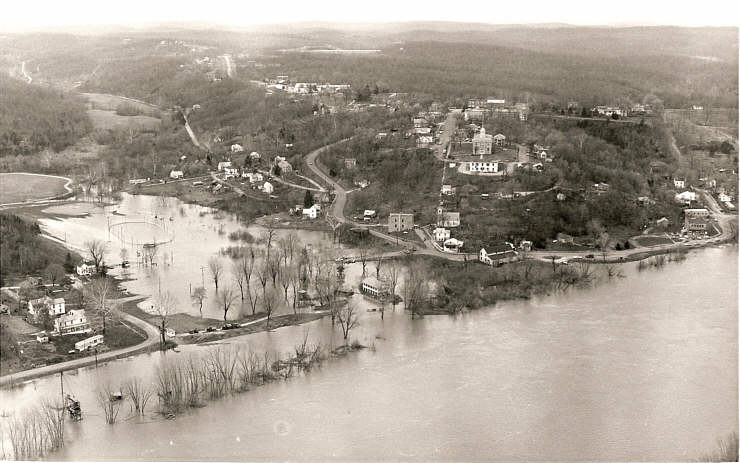  Aerial View of Tuscumbia 